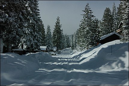 deckwinter6.JPG deckwinter6.JPG